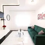 Point Apartmani,