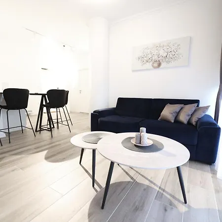 公寓 Point Apartmani, *