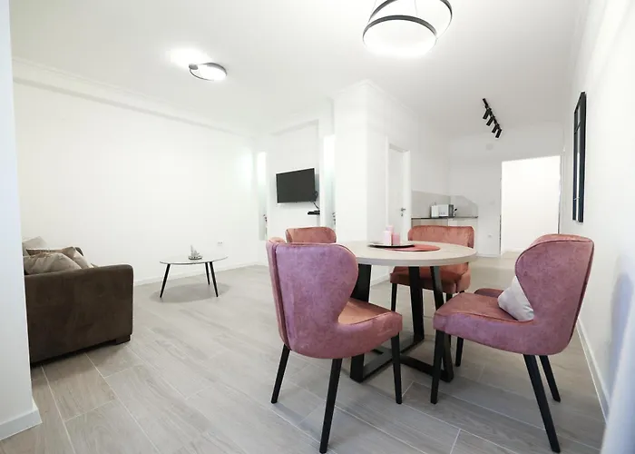 Point Apartmani, * بانيا لوكا